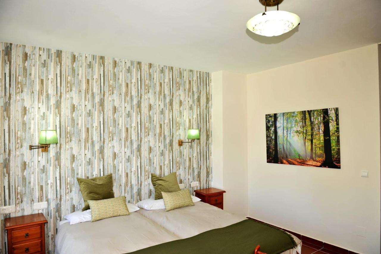 Hotel La Fuentecilla Algatocin Exterior photo
